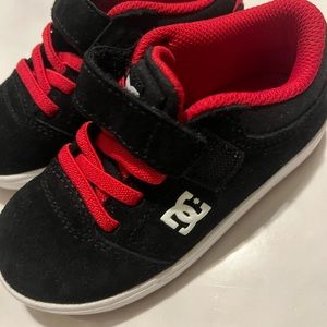 Used size 8 toddler boy shoes